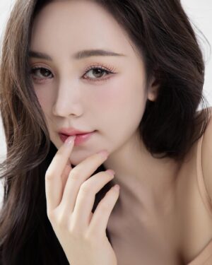 Nguyễn Quỳnh Instagram - Vì đẹp nên mới yêu

Hay vì yêu nên thấy đẹp ????😊😚😚😚

🌸🌸🌸🦋🦋