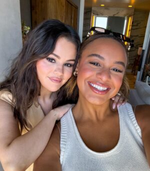 Nia Sioux Instagram - rare occasion