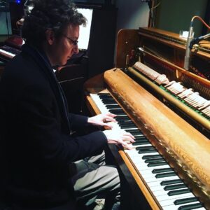 Nicholas Britell Instagram - Abbey Road Uprights! #Challen #Beatles