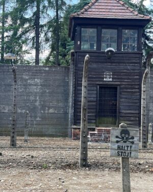 Nicholas Kristof Instagram - I took the family to Auschwitz today (we’re in Poland) and it cast a shadow over the day. As it should. It’s such a reminder of the human capacity for calculated evil. I had a great aunt, a member of the Polish resistance, who died here in 1943. I try to fend of the grimness by thinking of the courage of Aunt Izabela and so many others (including my late friend Elie Wiesel) whose humanity shone so brightly here.  RIP all those who died in Auschwitz and Birkenau.