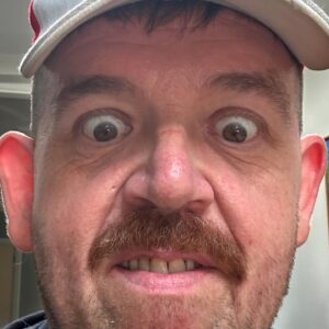 Nick Frost Instagram - Hey y’all!!! Have an amazing weekend! Nicky wuv woo!
