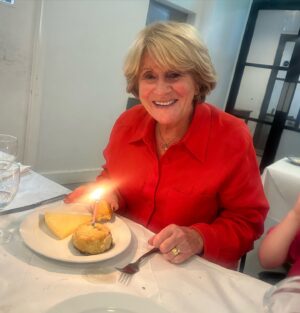 Nick Grimshaw Instagram - A couple of heatwave huns came to visit London Town to celebrate Eileen turning 81 years young ✨