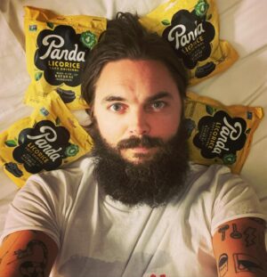 Nick Thune Instagram - 2019 has come and gone. Cheers!!