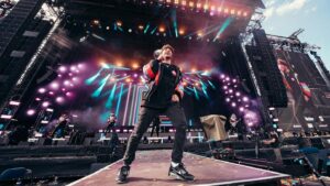 Nico Sallach Instagram - ROCK IM PARK
You all know how it is... when something is fun, it ends way too soon... You were amazing!! Today, it’s ROCK AM RING...a dream is coming true! LET’S GOOOOO 🔥

📸 @robert_nowell_photography @dajoeberlei
