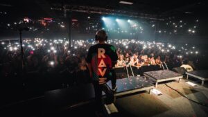 Nico Sallach Instagram - PORTLAND!!! 
We love you! Seattle tonight 🙏
📸 @dajoeberlei 
#electriccallboy #tekkno #usa