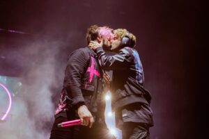 Nico Sallach Instagram - I haven't processed what happened yesterday yet. Thanks for one of the most beautiful, emotional, and craziest days of my life... I'm pretty sure that the Lanxess Arena is still shaking!! Also, a huge thanks to all the people out there who support us so much!!! Thanks to our crew and thanks to my family and friends for always having my back! And I need to tell you how grateful I am to be a part of @electriccallboy ❤️You guys have changed my life!

One last thing: „Hypa Hypa“ has been sold 200,000 times…that means it's gold... we actually got a golden record 🙈 Do you know how crazy that is?! Before I start crying again... THANK YOU! I love you.

📸 @robert_nowell_photography 

#tekkno #goldenrecord #goldeneschallplatte #electriccallboy #hypahypa
