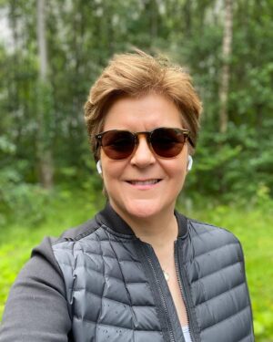 Nicola Sturgeon Instagram - Four seasons in one day on my walk earlier - but a good reminder of how good walking is for physical and mental health…and how, even in the city, there are gorgeous places to go. 

#walking #exercise #health #mindfulness #glasgow #scotland