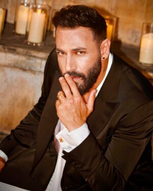 Nicolas Mouawad Instagram - I certainly owe it to #pain but I mostly owe it to where I took my pain to.. #faith .✝️.

@biaflebanon 💫

dressed (and rings) by @maisondumec 
groomed by @raedalhamod 

📸 @marcmarounphotography 

#nicolasmouawad #beirut #lebanon #cairo #egypt #actor #acting
#نيقولا_معوض #بيروت #لبنان #القاهرة #مصر