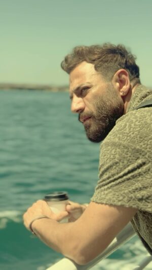 Nicolas Mouawad Instagram - #film @rawadaou 🎞️ 

They say “what doesn’t kill you makes you stronger”..
I don’t agree.. what doesn’t kill you makes you weaker.. every battle that doesn’t kill you makes you lose a part of you.. the more battles you face, the more “of you” you lose.. until you find out you re no longer you, but what has remained of u.. until you find out u re no longer you, but have to adapt to what has become of you, to what has eventually become “You”.
What doesn’t kill you DOES NOT make you stronger.

#nicolasmouawad #beirut #lebanon #cairo #egypt #actor #acting
#نيقولا_معوض #بيروت #لبنان #القاهرة #مصر