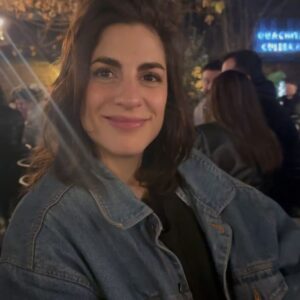 Nicolás Oyarzún Instagram - Tanti auguri @carmen.zabala 
Cumple todos los años que cumpla mundo ♥️