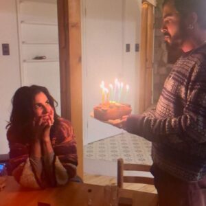 Nicolás Oyarzún Instagram - Tanti auguri @carmen.zabala 
Cumple todos los años que cumpla mundo ♥️