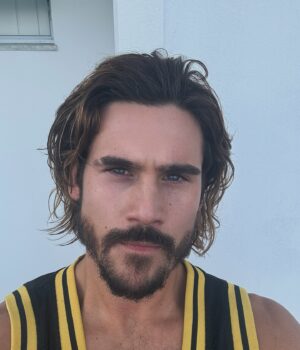 Nicolas Prattes Instagram - Fefe faz 16 hoje mas a gente vive todos os dias 🩵🧸