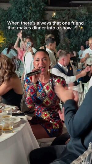 Nicole Scherzinger Instagram - Tag that friend that always gets involved (with or without the glasses of wine 😂)