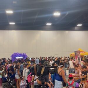 Nik Richie Instagram - What an amazing day @stylesaves - Over 15,000 kids were supplied with the schooling essentials, including sneaker 👟 and new school clothes. Honored to be part of such a strong yearly event. Shoutout to the queens @isabelagrutman & @rachael.russell for all their hard work. And thank you to the Beckham family for always showing up for Miami. @davidbeckham took over 1,000 pictures with kids. What a classy friend. Also, thank you to my best friend @davidgrutman for putting his heart into these kids. He really LOVES Miami and his community. 🍎 See you tomorrow for another 10,000 kids!