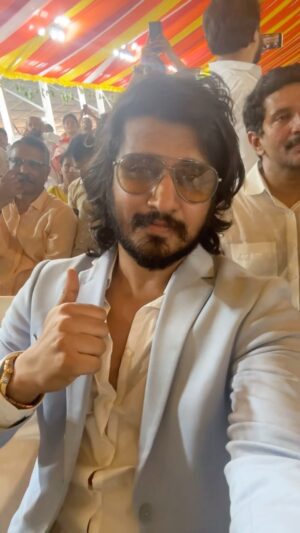 Nikhil Siddhartha Instagram - Pawan Kalyan ane Nenu 🔥Goosebumps watching it live... honoured to be invited to the swearing in ceremony 
@pawankalyan @JanaSenaParty #Janasena #TDP