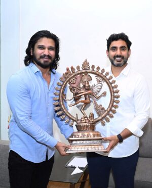 Nikhil Siddhartha Instagram - It was fantastic meeting @naralokesh Anna today.. congratulated and Wished him on The massive Success.. Thanked him along with Mammaya garu Chirala MLA MM Kondaiah for Giving a Chance to Serve the people. Extreme Development Is coming to AP 👍🏼🔥
