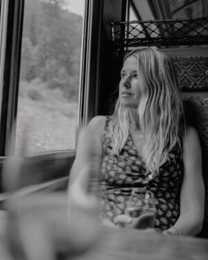 Nikki Reed Instagram - Traveling by train…my new favorite way to get around. Changing regions every 48-72 hours with 5 kids and luggage sounds daunting, but it has been nothing short of amazing largely due to the efficiency and simplicity of this mode of transportation. Some of my most treasured memories thus far have been on trains. The Swiss Travel Pass gives you unlimited access to all the trains, buses and boats via a little QR code you save on your phone. So simple. You show up, and jump on. I just read that over half of commuters here use this way of transportation to get to work everyday, and I am not surprised. Second to walking/biking, it really is the most environmentally conscious way to get around which adds to my fondness for Swiss-tainability.  Not only is it a much more sustainable, it is also one of the most relaxing experiences once you get the hang of it. I worked during each ride, glancing up at the most gorgeous hillsides and lakes, baby napping in a carrier on my chest, big sister playing with her buddies, and all I know is everything about this just feels right. Traveling by train, being conscious of what is better for the planet and the soul…🛤️🌳🌿
Ps While it’s true, I was excited to get fancy for the Golden Pass Train, I am also so grateful for bts moments like that last slide that are rarely captured, which show snippets of life in the most real way. The majority of our rides my cameras are tucked into my backpack, we are baby wearing, working, big kids playing, drinks spilling, changing trains while changing diapers and loving every minute of the (not documented) chaos :)🫶🏼🥹
