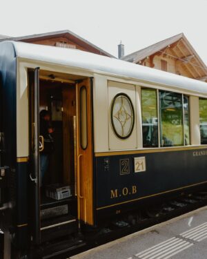 Nikki Reed Instagram - Traveling by train…my new favorite way to get around. Changing regions every 48-72 hours with 5 kids and luggage sounds daunting, but it has been nothing short of amazing largely due to the efficiency and simplicity of this mode of transportation. Some of my most treasured memories thus far have been on trains. The Swiss Travel Pass gives you unlimited access to all the trains, buses and boats via a little QR code you save on your phone. So simple. You show up, and jump on. I just read that over half of commuters here use this way of transportation to get to work everyday, and I am not surprised. Second to walking/biking, it really is the most environmentally conscious way to get around which adds to my fondness for Swiss-tainability.  Not only is it a much more sustainable, it is also one of the most relaxing experiences once you get the hang of it. I worked during each ride, glancing up at the most gorgeous hillsides and lakes, baby napping in a carrier on my chest, big sister playing with her buddies, and all I know is everything about this just feels right. Traveling by train, being conscious of what is better for the planet and the soul…🛤️🌳🌿
Ps While it’s true, I was excited to get fancy for the Golden Pass Train, I am also so grateful for bts moments like that last slide that are rarely captured, which show snippets of life in the most real way. The majority of our rides my cameras are tucked into my backpack, we are baby wearing, working, big kids playing, drinks spilling, changing trains while changing diapers and loving every minute of the (not documented) chaos :)🫶🏼🥹