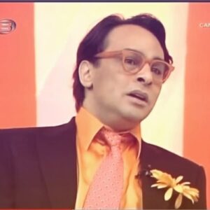 Nilgün Belgün Instagram - Bir zamanlar sohbet muhabbet müzik programları yapardık😍
#haftaiçihergünnilgünbelgün 
Konuklarım ;
Yıldırım Mayruk 
Barbaros Şansal
#tv8 2007
Sabah kuşağı 
9 30 canlı yayın
@phyapim