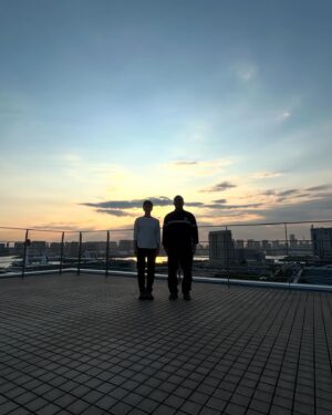 Nimura Sawa Instagram - 🌏ブルーモーメント 🌏
ご視聴ありがとうございました！

晴原さんが最後に言っていた言葉がすべてだと思います。
1人1人の防災意識を上げる。災害に対して正しく怖がる。
私自身も防災については「自助・共助・公助」のポイントでしっかり準備したいと思っています。
ご自身の住んでいる地域の活火山のマップ、水害や土砂災害の危険のある地域、身の回りのリスクについてはハザードマップにてそれぞれの地域の情報を見る事ができるはずです。知ることで次に繋がる行動ができる。
自分で自分の命を守る事が誰かを救うことに繋がります。

奇跡のような日々、出会いに感謝して、
また皆様のお目にかかれますよう頑張ります。

ありがとうございました！
「 #ブルーモーメント 」
ありがとう！SDM！🍙