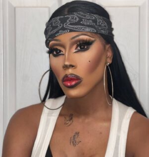 Nina Bo'nina Brown Instagram - Mamas going thru the pain of passing a kidney stone 😩 but still have time to post pics of my hood chick glam look 😍 #makeup #mua #rpdr #dragqueen