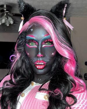 Nina Bo'nina Brown Instagram - Pics of my Catty Noir look from my recent rawview #makeup #mua #monsterhigh #cattynoir #rpdr