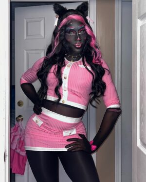 Nina Bo'nina Brown Instagram - Pics of my Catty Noir look from my recent rawview #makeup #mua #monsterhigh #cattynoir #rpdr