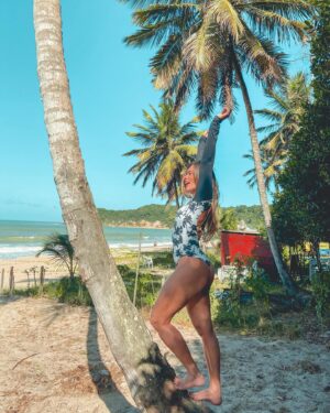 Nina Monteiro Instagram - Yeeeeah! Final de semana 🙌🏼 
O que vocês tão aprontando nesse fds?