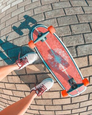 Nina Monteiro Instagram - “Se essa vida fosse um filme, 
eu dava pause nessa cena...”
. 🛹 @nitrosk8