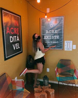 Nina Monteiro Instagram - E eu tô aqui hahaha💚