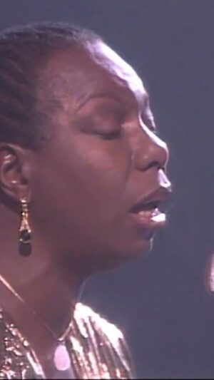 Nina Simone Instagram - “I hope that he turns out to be someone to watch over me…” - #ninasimone #someonetowatchoverme - Live on the Àngel Casas Show on August 26th, 1987 — 37 years ago today!
