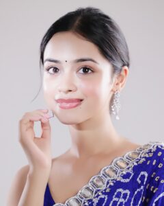 Nitanshi Goel Most Liked Photos and Posts