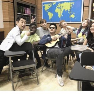 Nobuyuki Suzuki Instagram - Pada sore hari 🕵🏻