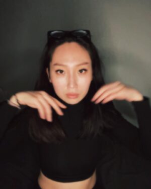 Nomin-Erdene Munkhbat Instagram - Being ur own self is kind of a blur 😔