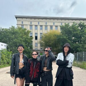 Nomin-Erdene Munkhbat Instagram - Last berghain was one of the best experience in my life and i will be always grateful for those memories. Very beautiful supa supa hot ❤️❤️❤️ thank you for loveofmylife @eny.jaki love u guys @baatar.dorj @billydejeannnn. That closing scene was magical 🪄thank you @renewise