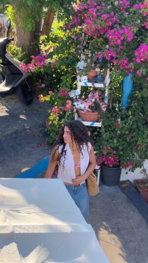 Nour Ardakani Instagram - بحبك يا لبنان
