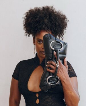 Novi Brown Instagram - Things I’m currently into: 
1. Silver cause it just looks better on me 
2. No fake lashes cause it’s too high maintenance for me
3. Nude or Silver chrome nails will always be my go-to
4. SKIN will always be my priority because makeup can only go so far
5. Tapping into my sexy cause DUH 
6. Curls, curls, curls are stunning 
7. Obsessed with smelling good. My fave right now is @burberry Black. Thank me later!
8. Rest - I haven’t napped this much in my life, EVER. 
9. Full, untamed brows
••••
💄 @maddydollfacee 
📸 @chancemichaelphoto 
💇🏾‍♀️ My staple wash & go using @sheamoisture Curly Enhancing Smoothie