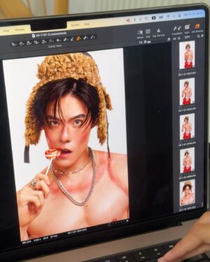 Nutthasid Panyangarm Instagram - Round 2 Fight! 🔥

makeup : @thanatop.makeup54
hair : @fongbeerhair_
style : @shit_nabansean @styleonestyleprung
snap : @champ_roi_thai
#HEATSTROKEmakeup