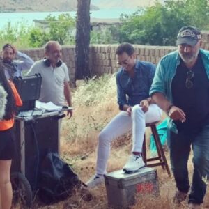 Oğuz Yağcı Instagram - "Hükümet Bey" Sinema filmimizin çekimleri tamamlandı..Mayıs ayında vizyonda olacak filmimiz 20 yıl önce yaşanmış gerçek bir hikayeden esinlenmiş olup bol kahkahalı ve eğlencelidir beklemede kalın.. 😇 Emeği geçen herkese teşekkürler.. #hükümetbeyfilm #Sinema #ufra #gaziantep #halfeti