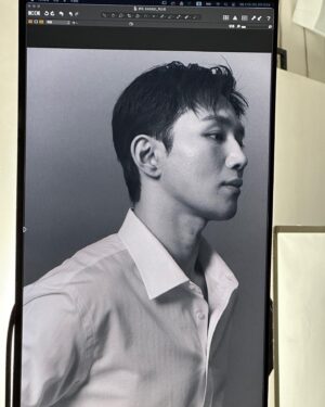 Oh Seung-hoon Instagram - 멋진분들과의 감사한 작업 🙏🏻