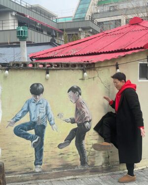 Oh Seung-hoon Instagram - 친구들과 제기차기