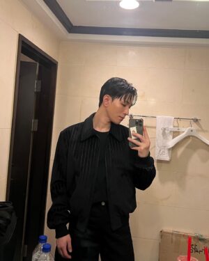 Oh Seung-hoon Instagram - 🍁❄️🎄✌🏻