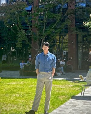 Oh Seung-yun Instagram - 보험은 농협보험🙂