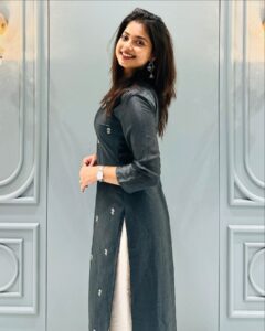Actress Oindrila Bose HD Instagram Photos and Wallpapers September 2024