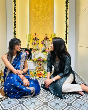 Oindrila Bose Instagram - Nothing beats a friendly affair filled with laughter, good vibes, tasty food and great company. Here’s to moments that turn into memories! 🌟
 #FriendshipGoals #GoodTimes #jaijagannath