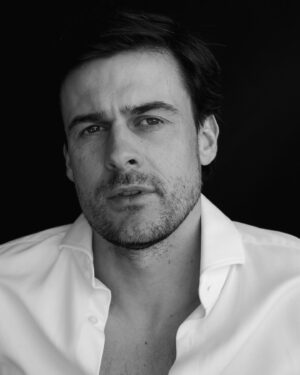 Oleg Zagorodnii Instagram - White shirt&black hair 📸 @tatyana_polyakova_pro