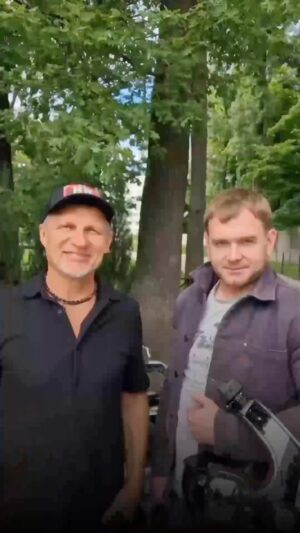 Oleh Skrypka Instagram - Мотопробіг на «Країні Мрій»🏍️

Шановні байкери, приєднуйтесь до нашого мотопробігу, посилання для реєстрації в сторіз та в шапці профілю👆

Дрес-код: вишиванка чи військова форма (для військових та ветеранів) 

До зустрічі вже на наступному тижні!

📍Національний ботанічний сад імені Миколи Гришка
(Вулиця Садово - Ботанічна, 1) 

⏰21, 22, 23 червня з 12:00 до 21:00 

📢Найближче укриття: станція метро “Звіринецька” — 1800 м. 

#justride #країнамрій #фестивалькраїнамрій #олегскрипка #етнофестиваль #фестиваль #фестивалькиїв #етніка #воплівідоплясова #українськакультура #етно