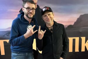 Oleh Skrypka Instagram - Символічно 14 березня на День Добровольця був презентований кліп на пісню легендарного Олега Скрипки - «Номад».

Захід проводився з благодійною метою, підтримати  батальон «Ягуар»🇺🇦

«ЯГУАР» - перший батальйон оперативного призначення 14 бригади Національної гвардії України «Червона Калина». Бригаду було створено на базі 8 полку нгу під час кампанії «Гвардія Наступу». Саме 8 полк носив ім’я «Ягуар», тому було вирішено обрати цю назву для основного і найпотужнішого батальйону бригади. Бойовий шлях батальйону почався ще до початку повномаштабного вторгнення на Донеччині. Далі було звільнення Київщини, Северодонецьк, Лисичанськ, звільнення населених пунктів в Луганській області, Район Спірного на Донеччині та врешті найнебезпечніша ділянка фронту поблизу населеного пункту Вербове, Запорізька область. В складі підрозділу воюють бійці з багаторічним досвідом ведення бойових дій, що ще з часів АТО та ООС боронять українську землю, мають численні нагороди та колосальні військові навички. Батальйон продовжує приймати участь у бойових діях та серед військових підрозділів має репутацію як дієва та потужна одиниця.

Партнери заходу:

1. Ресторан новітньої української кухні , культурний центр національного бренду « Галушка» 
2. Yamamoto Dental Group– найбільший інтегратор цифрових рішень для стоматології в Україні
3. Дизель Енерджі - надійні рішення для постачання електроенергії. 

Згодом звіт про надану допомогу.

Фото @yuriy.veres 

#олегскрипка #презентаціякліпу #номад #olegskrypka #гулівер #кінотеатроскар @yamamotodentalgroup @galushka.kyiv