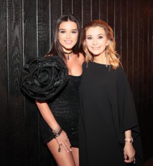 Olga Orlova Instagram - 40 лет я жила в абсолютной уверенности, что 8 марта- это мой праздник.
Но 5 лет назад в моей жизни появилась ты, и всё изменилось) 
Теперь это твой день, моя младшенькая сильная девочка! Пусть никогда не иссякает твоя энергия, она, как локомотив, который год тянет меня за собой, не оставляя шансов просто немножечко полежать и отдохнуть😅
Когда ты рядом, у меня нет никакой возможности лечь спать вовремя, не пойти на танцы, не петь в караоке. Всегда, когда мы вместе- «шок-это по нашему!» 
Ни один человек в мире не знает твоё стоп-слово, потому что его не существует в природе 😅
С днем рождения, мой энерджайзер! Пусть всегда будет солнце в твоей душе, а любовь в твоем сердце! 
Ну, и ты знаешь, я всегда рядом ❤️
@borodylia