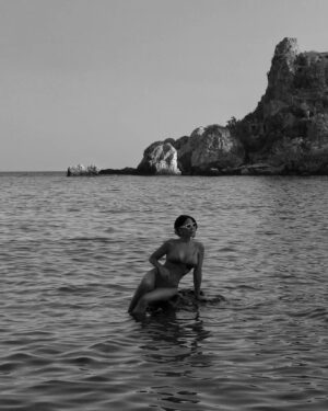 Olívia Ortiz Instagram - Isola Bella #Taormina #Sicilia